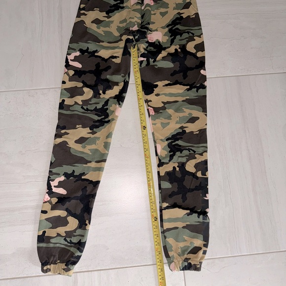 Reduced again Men’s Icecream Cargo sweat pants worn once - Picture 3 of 6